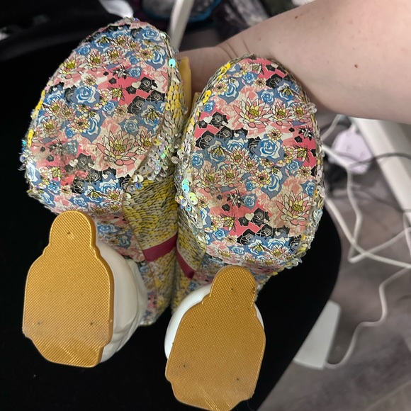 Irregular Choice Gold Glitter Heels - Picture 4 of 4